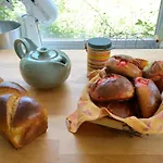 Paisible Avec Petit-dejeuner Pres De La Foret - Fr-1-582-509 Nocleg ze śniadaniem Sembadel