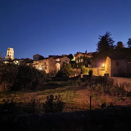 Paisible Avec Petit-déjeuner Près De La Forêt - Fr-1-582-509 * Sembadel