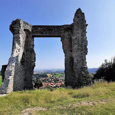 Bed & Breakfast Paisible Avec Petit-déjeuner Près De La Forêt - Fr-1-582-509