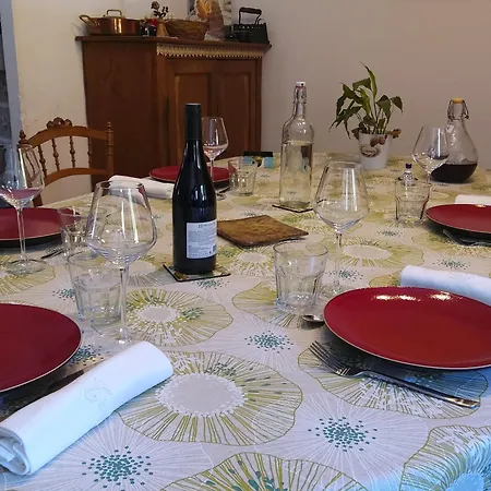 Paisible Avec Petit-dejeuner Pres De La Foret - Fr-1-582-509 *