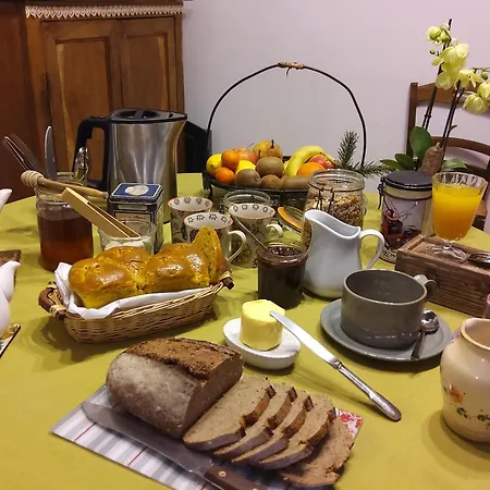 Paisible Avec Petit-dejeuner Pres De La Foret - Fr-1-582-509 לינה וארוחת בוקר