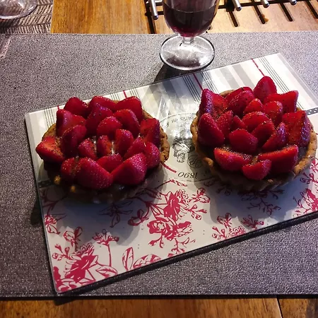 Paisible Avec Petit-dejeuner Pres De La Foret - Fr-1-582-509 * Sembadel